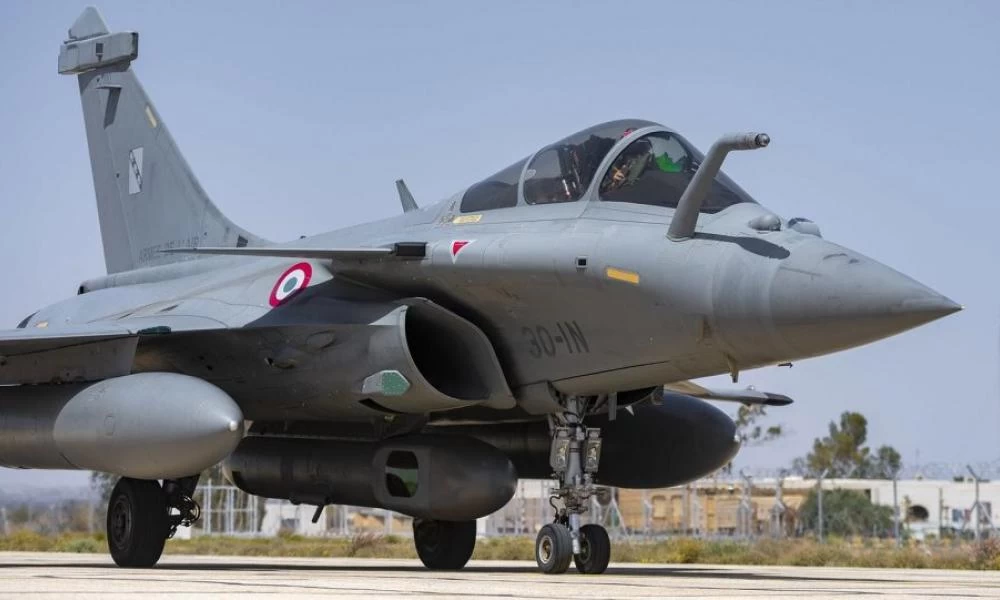 Rafale: Τα πανίσχυρα γαλλικά μαχητικά παραδόθηκαν στην ΠΑ της Ινδίας